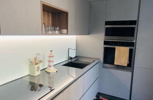 Carignano Apartment | Casa Crema con vista mare