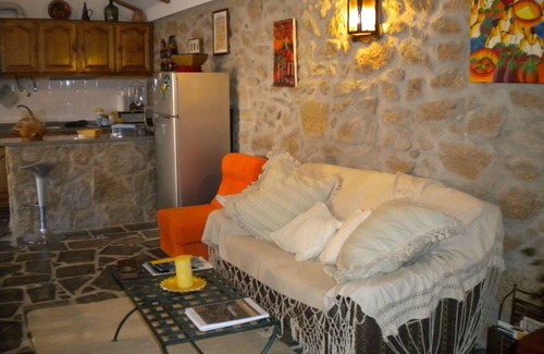 Bemposta Cottage | Casa da Bemposta (former haystack)