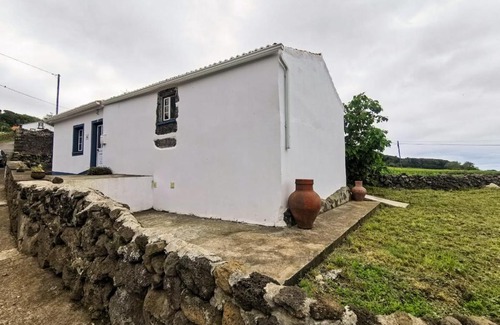 Santa Cruz da Graciosa House | Casa da Emilie