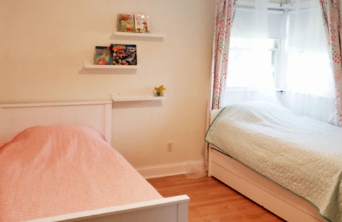 New Berlin House | Casa De Beyer