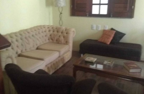 Pacoti Cottage | Casa de Campo em Sitio, com um Belo Jardim e Fogueira. Aceitamos Pets