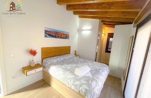 Toledo City Center Ski Chalet | Casa de la Galera, Alojamiento Turístico en Toledo