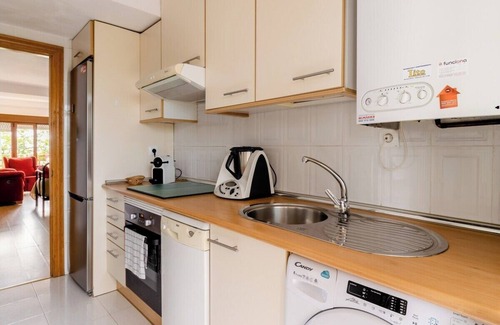 Comillas Apartment | Casa de Las Flores Apartment with private garden in front of the beach of Comillas