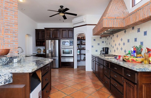 Buenavista House | Casa de las Sonrisas - Beachfront Oasis w/Pool