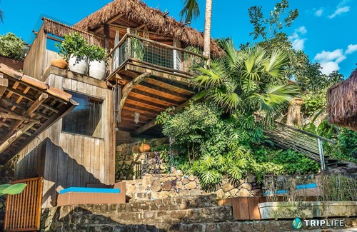 Armacao House | Casa de Sapê | Luxury in Ilhabela