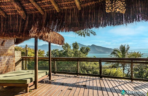 Armacao House | Casa de Sapê | Luxury in Ilhabela