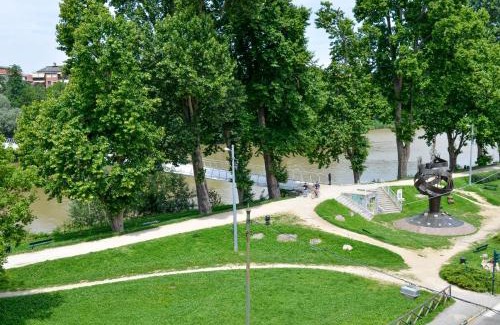 Madonna del Pilone Apartment | Casa dei Puzzle - Jigsaw House