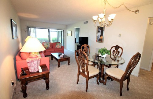 Casa del Mar Apartment | Casa Del Mar C-103 Two-bedroom Condo