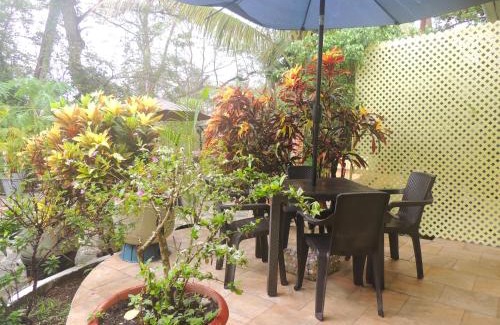 Contadora Island Bed & Breakfast | Casa del Sol Bed and Breakfast