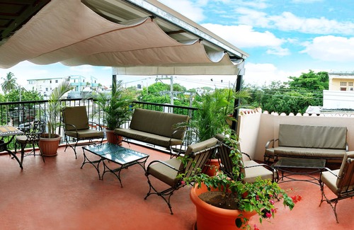 Zona Colonial House | Casa Del Sol is a mansion located in the heart of the colonial zone.