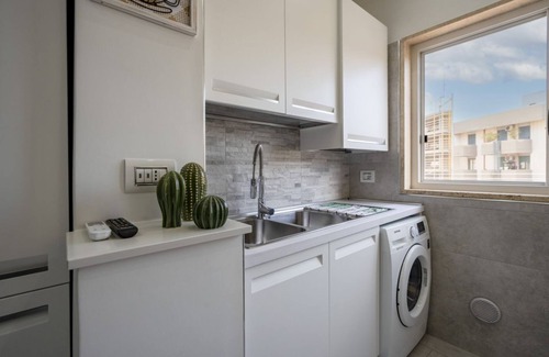 Municipio 1 Apartment | Casa di Carly - large cozy retreat in center