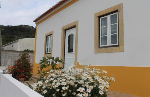 Praganca House | Casa Do Avô In Montejunto