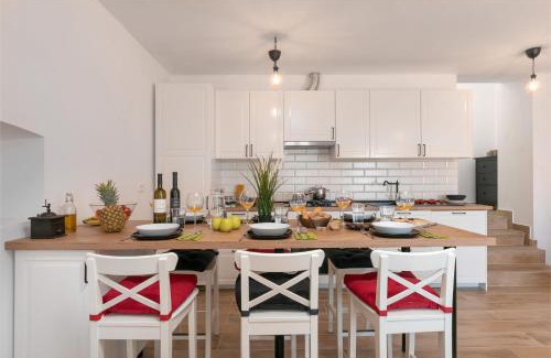 Viskovici House | Casa Dorella in peaceful location with a sea view