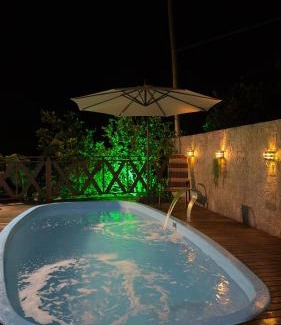 Piratuba House | Casa dos Gerânios com Piscina - 4 Quartos climatizados, espaçosa ideal para encontro de grupos e familiares, próximo do Parque Termal!