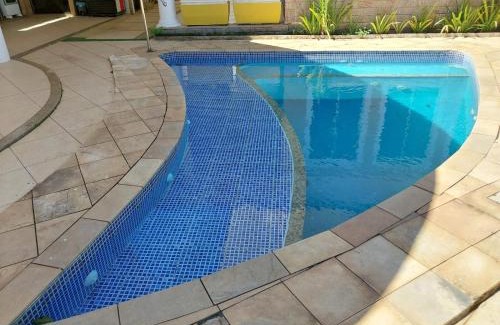 Sahy House | Casa em condomínio com Praia Reservada