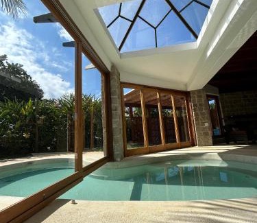 Itamambuca House | Casa em Itamambuca - conforto e luxo a beira mar