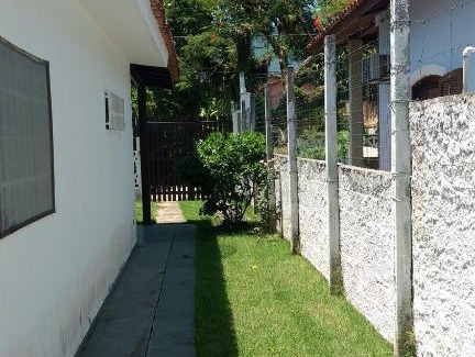 Maranduba House | Casa em Maranduba - Ubatuba - 10 pessoas - 100m da praia