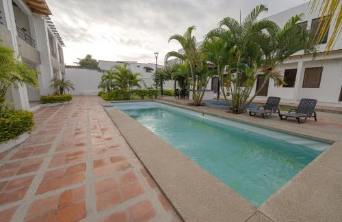 Salinas House | Casa entera en Salinas - 3 pisos Piscina Jacuzzi Wifi Parqueo