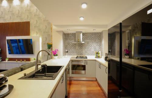 Casco Viejo Apartment | CASA ESMERALDA, duplex raffiné de 120m2 à Casco Viejo