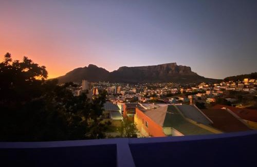 Bo'Kaap Apartment | Casa Finchette rooftop apartment with panoramic views of Table Mountain