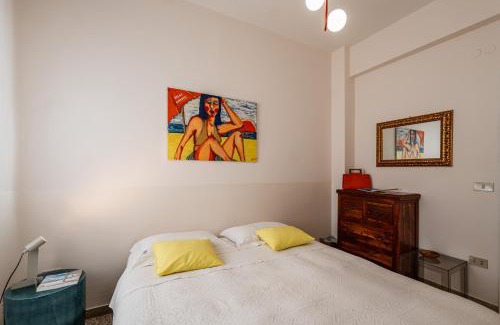 Senigallia Bed & Breakfast | Casa Fuori Casa - 200 mt dal casello autostradale, parcheggio gratuito, garage moto
