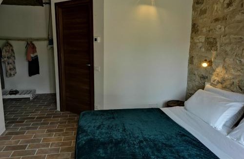 Montegrimano House | Casa Giogano