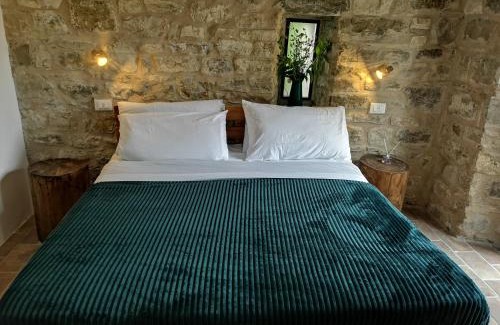 Montegrimano House | Casa Giogano