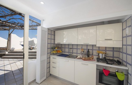 Conca dei Marini Apartment | Casa Giovannina - Charming Fisherman s House With Stunning Views