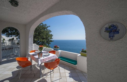 Conca dei Marini Apartment | Casa Giovannina - Charming Fisherman s House With Stunning Views