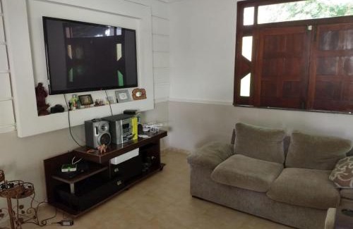 Aruanda House | Casa Girassol FG