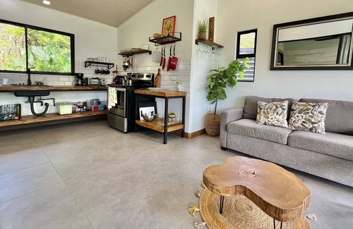 Chiguata Ski Chalet | Casa Guayaba Mountain Getaway w/AC