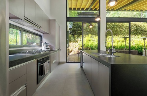 Valle de Bravo House | Casa Helechos Amazing Architechture