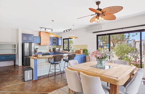 El Pescadero House | Casa Kafka: Large 3-building, 7-bedroom compound in relaxing El Pescadero!