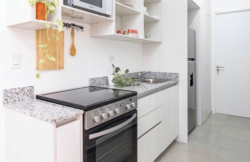 Santa Ana Apartment | Casa Korsi - The Grotto Apartment/@Santa Ana Downtown