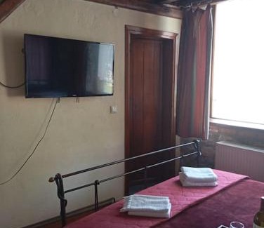 Edessa Ski Chalet | Casa La Mundi