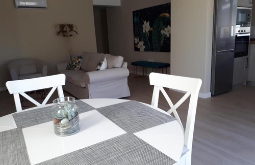 Conil de la Frontera Ski Chalet | Casa La Palmera - Sólo Familias y Parejas