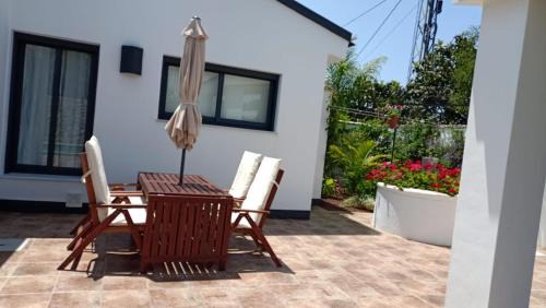 Conil de la Frontera Ski Chalet | Casa La Palmera - Sólo Familias y Parejas