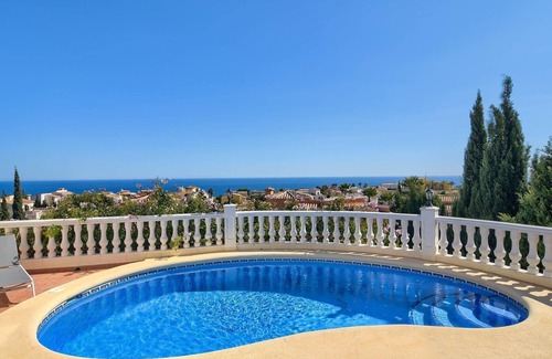 Cumbre del Sol Villa | Casa La Perla: Villa with Sea View, Pool, Balcony, A/C & Wi-Fi