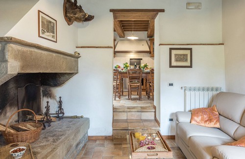 Pieve di Chio Villa | Casa Largnano 6+2, Emma Villas