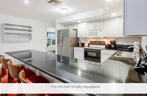 Colonia Andres Condo | CASA LIBRO at EL CANTIL: Water, water, everywhere.