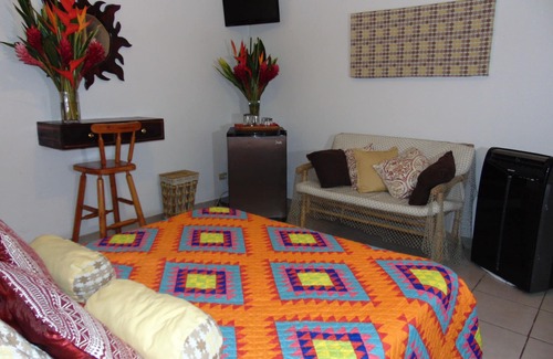 Pavas Bed & Breakfast | Casa Lima B&B Standard Room #3 (With Free Breakfast)