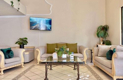 Tijuana House | Casa Lomas Cozy 3 Bedroom 2 Bath House by Xolos Stadium