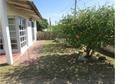 Aguas Dulces House | Casa Los Hibiscos - Aguas Dulces