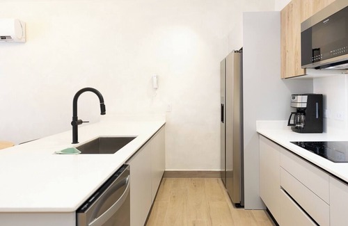 Casco Viejo Apartment | ★ Casa Lourdes - The Views Condo