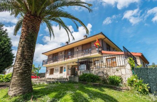 Hazas de Cesto House | Casa Madrazo con piscina y parrillas