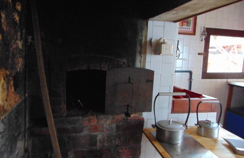 Agueda House | Casa Magnolia- Magnolia Cottage in the village of Carvoeiro