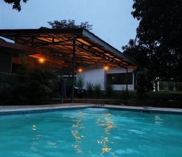 Coyolar House | Casa Mangos