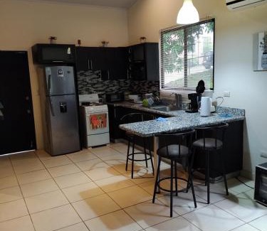 Coyolar House | Casa Mangos