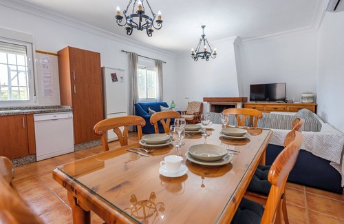 Marchena House | Casa Manuel, nice holiday home in Seville Countryside