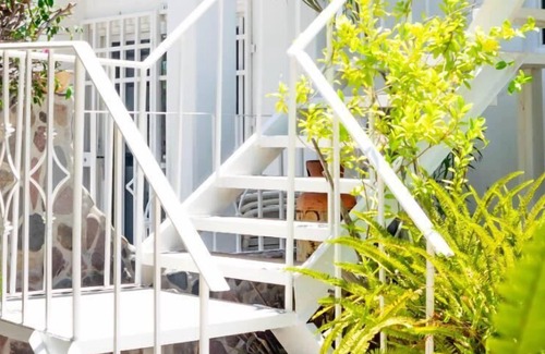 Mulege House | Casa Marbella 2 Bedroom with Den